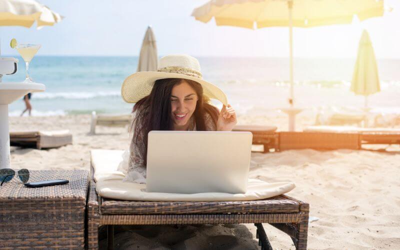 Why is blogging a good career 1